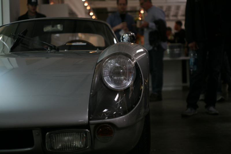 Illustration for article titled In which there is a 904, 906, 959, 914-6 and manual V8 wagon